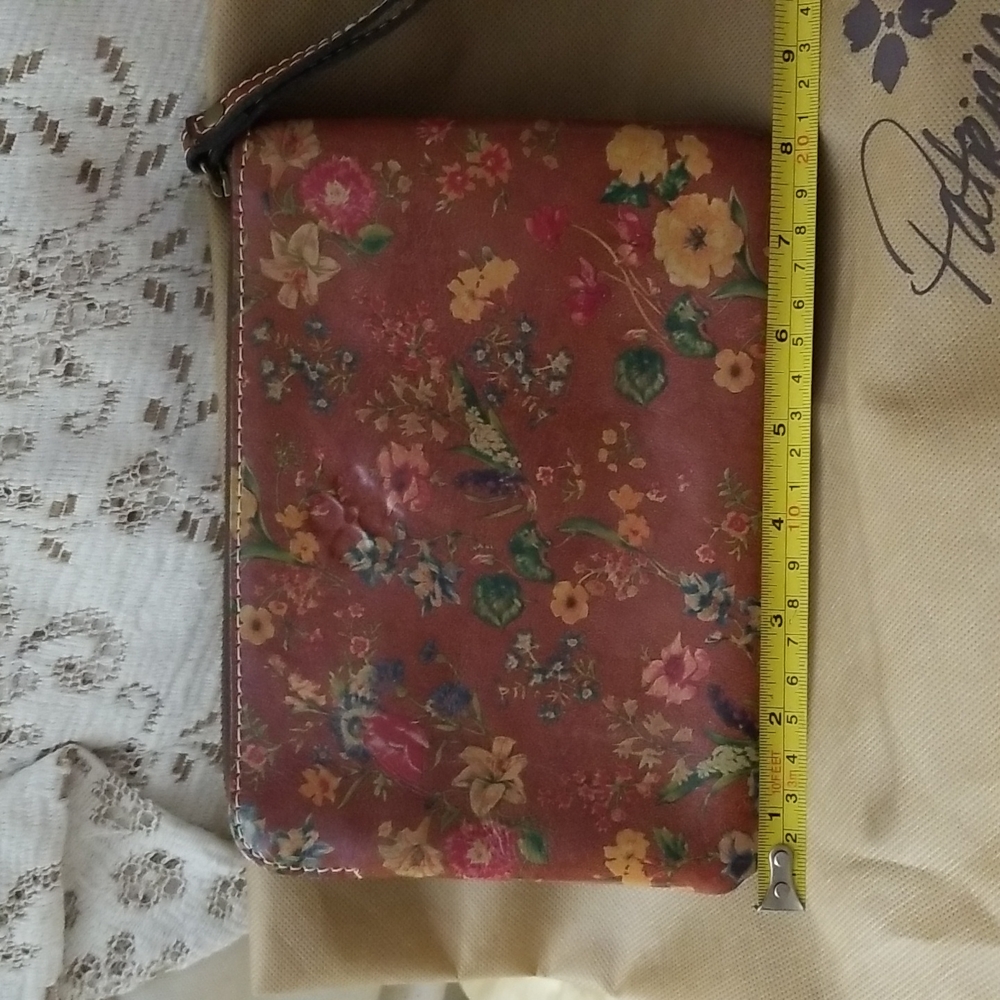 Patricia Nash Wristlet